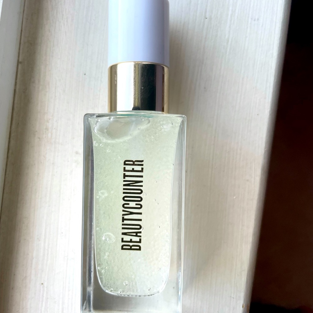 Beautycounter *NEW* glow first priming serum